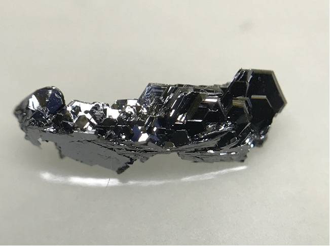 ReS2 二硫化錸晶體 (Rhenium Disulfide)