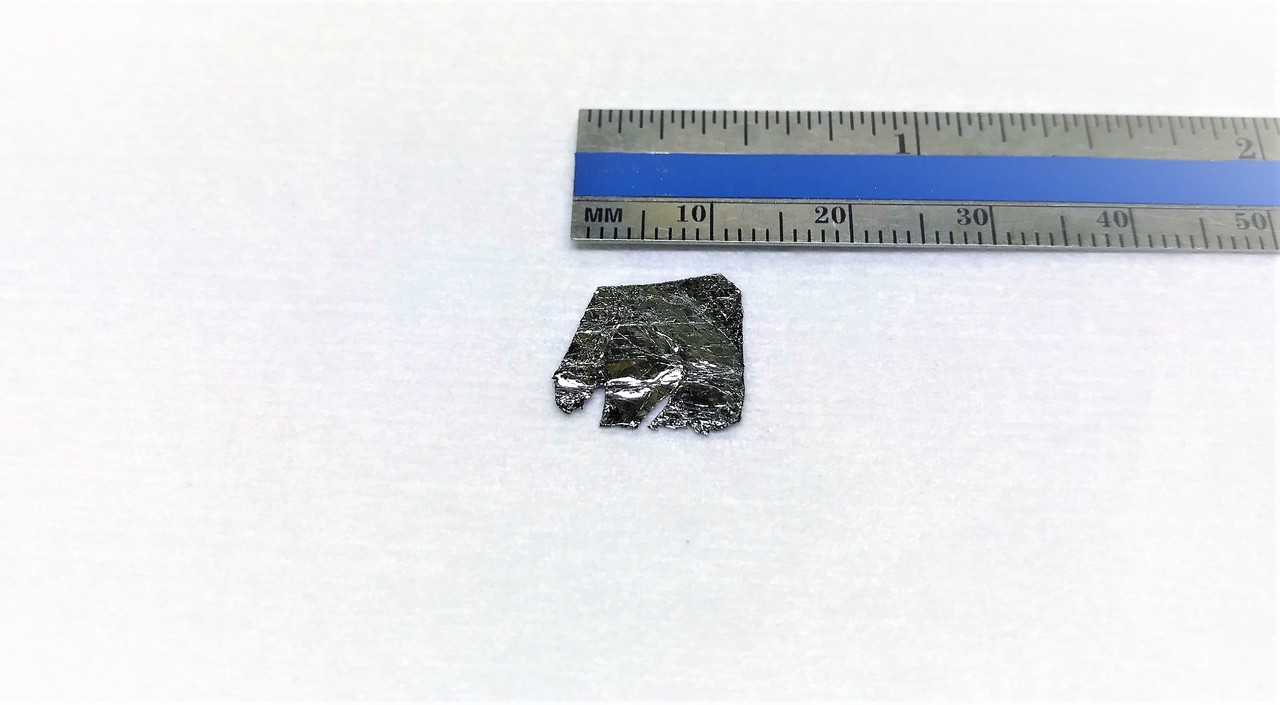 As2Te3 crystals 三碲化砷晶體